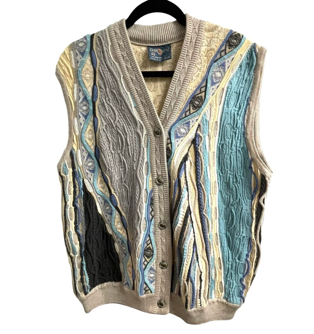 Geccu Sweater Vest Women’s Size Large 3D Coogi Style Pure Merino Wool Vintage